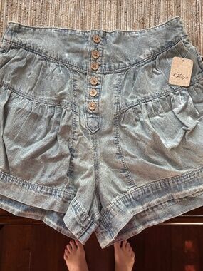 Free People Fleur Shorts Sky Blue Large NWT medium